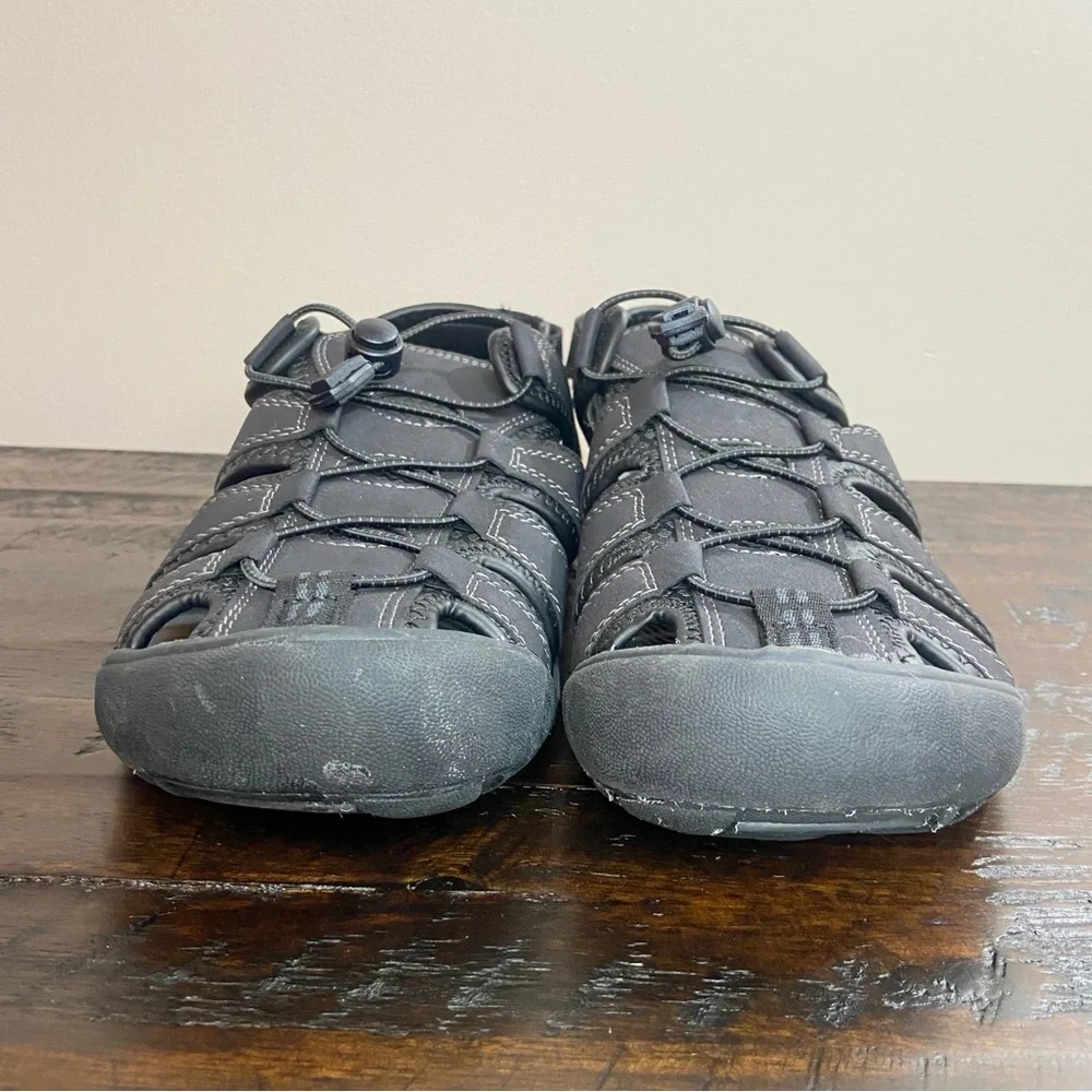 Khombu Men’s Travis Active Sandal Black Size 9